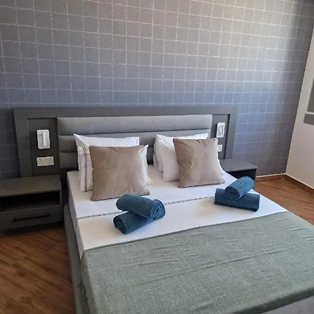 Korzo Luxury Penthouse With Pool Apartment Msida