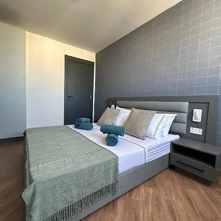 Korzo Luxury Penthouse With Pool * Msida