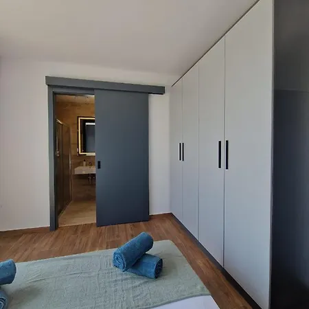 Korzo Luxury Penthouse With Pool Msida