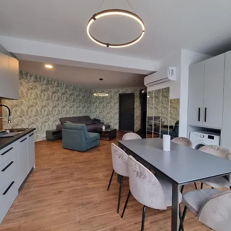 Lägenhet Korzo Luxury Penthouse With Pool