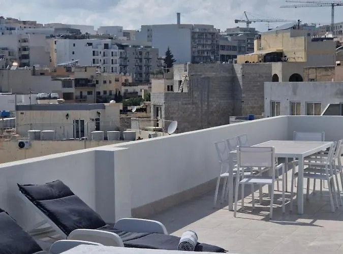 Korzo Luxury Penthouse With Pool